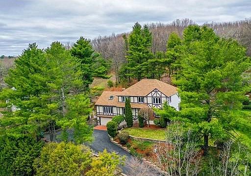 1st image of 100 Blueberry Ln
