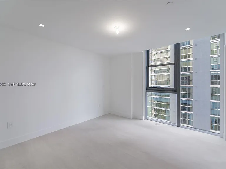 700 NE 24th St #5107 — Photo 27