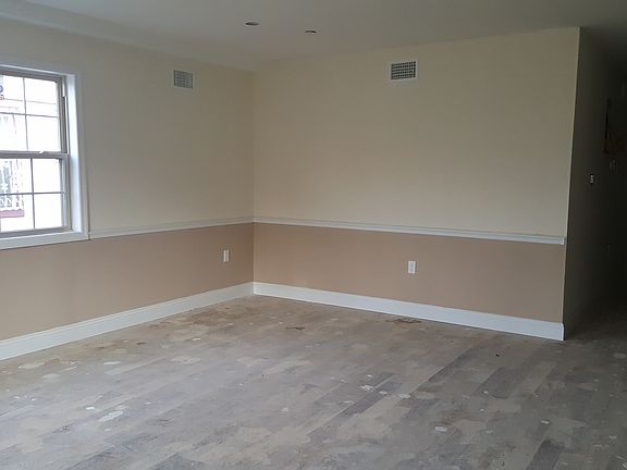 3rd image of 160-37C 121 Ave