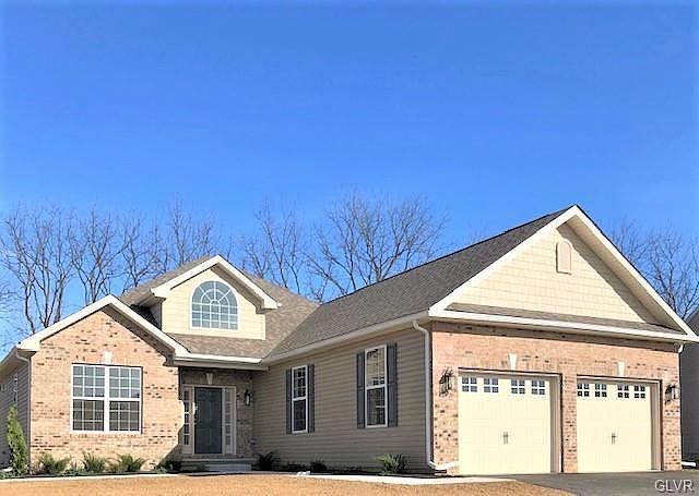 1st image of 4369 Beech Dr