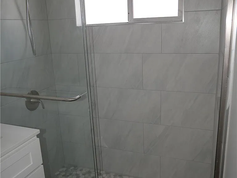 513 E Walnut St #513C — Photo 14