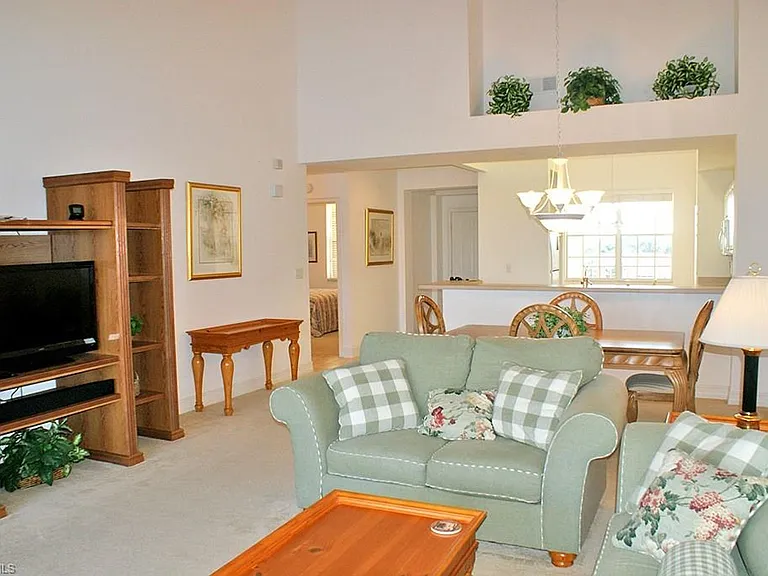 4640 Turnberry Lake Dr #403 — Photo 4