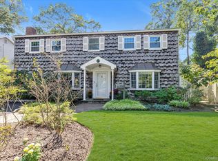 1630 Temple Dr, Wantagh, NY 11793