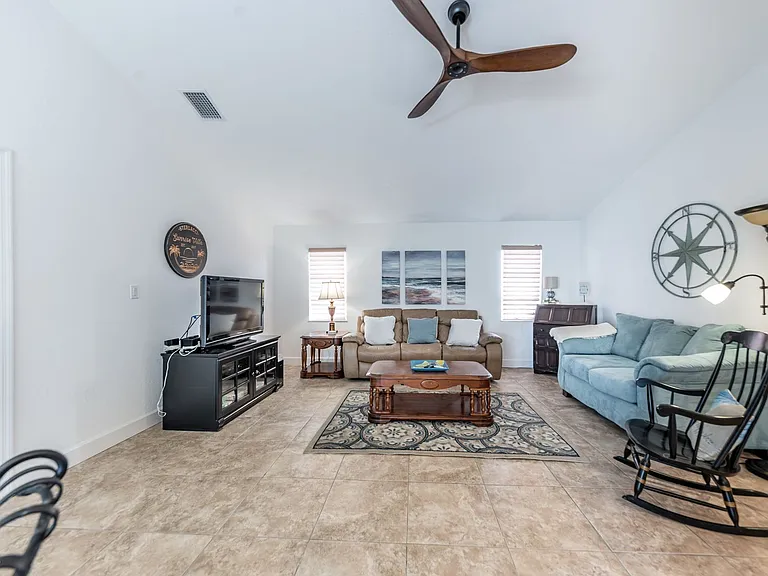 2572 Brazilia Ct — Photo 37