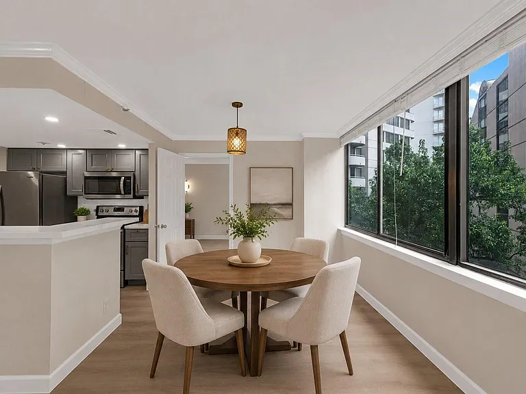 3525 Sage Rd #304 — Photo 10