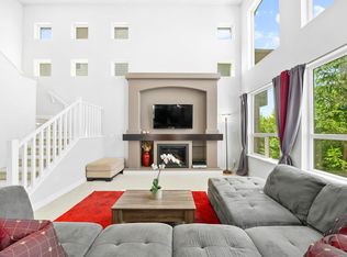 7037 178th St, Surrey, BC