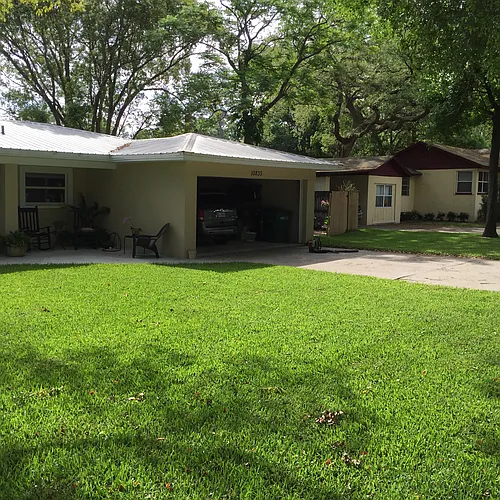 10833 Forest Hills Dr Photo 1