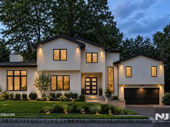 40 Westervelt Avenue, Tenafly, NJ 07670