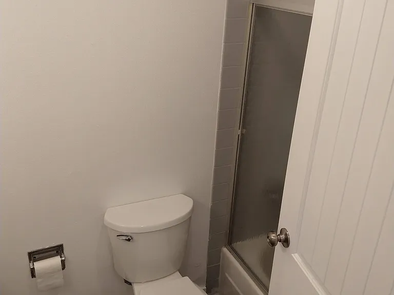 6330 E 31st Ave #4 — Photo 6