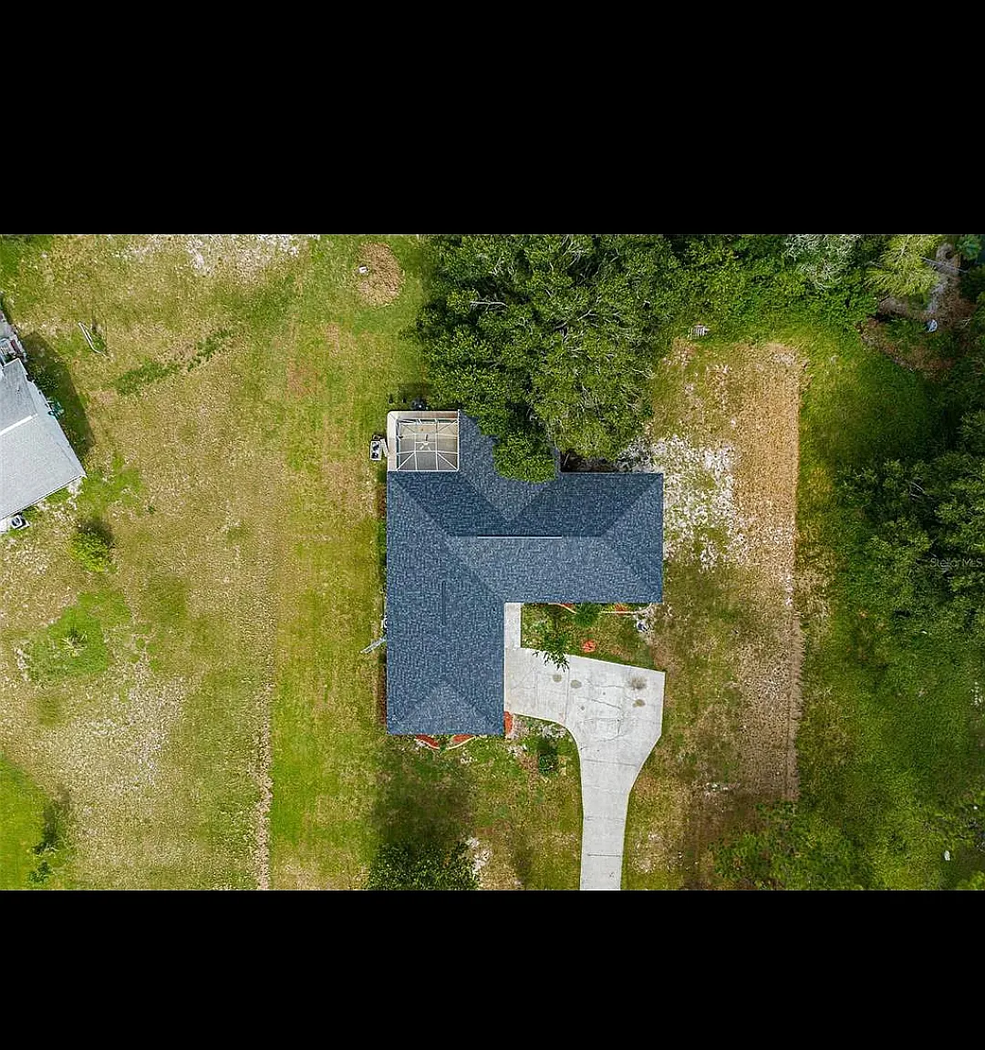 3 bed, 2064 sqft, $2,150 — Photo 3