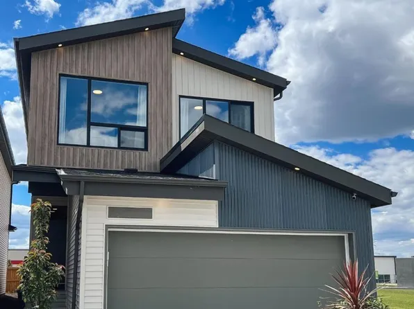 202 Stetson Loop, Ardrossan, AB T8E 2E4