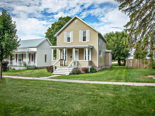 209 N Church St, Gibson City, IL 60936