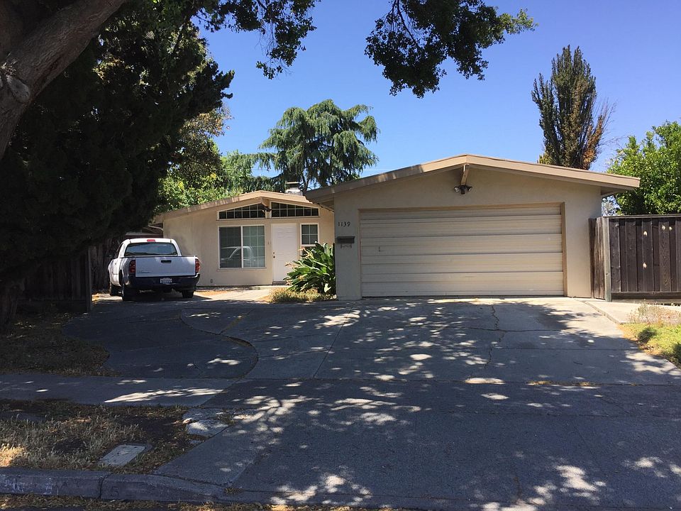 1st image of 1139 Prescott Ave