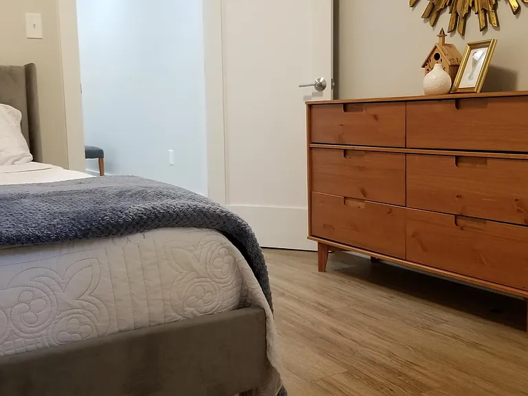 Mid-century vibe bedroom.