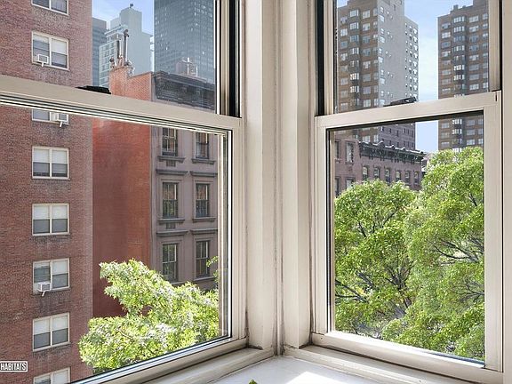 4th image of 35 Park Ave APT 5B