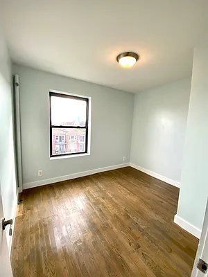 Rented by LRGNY Group, Inc. | media 7