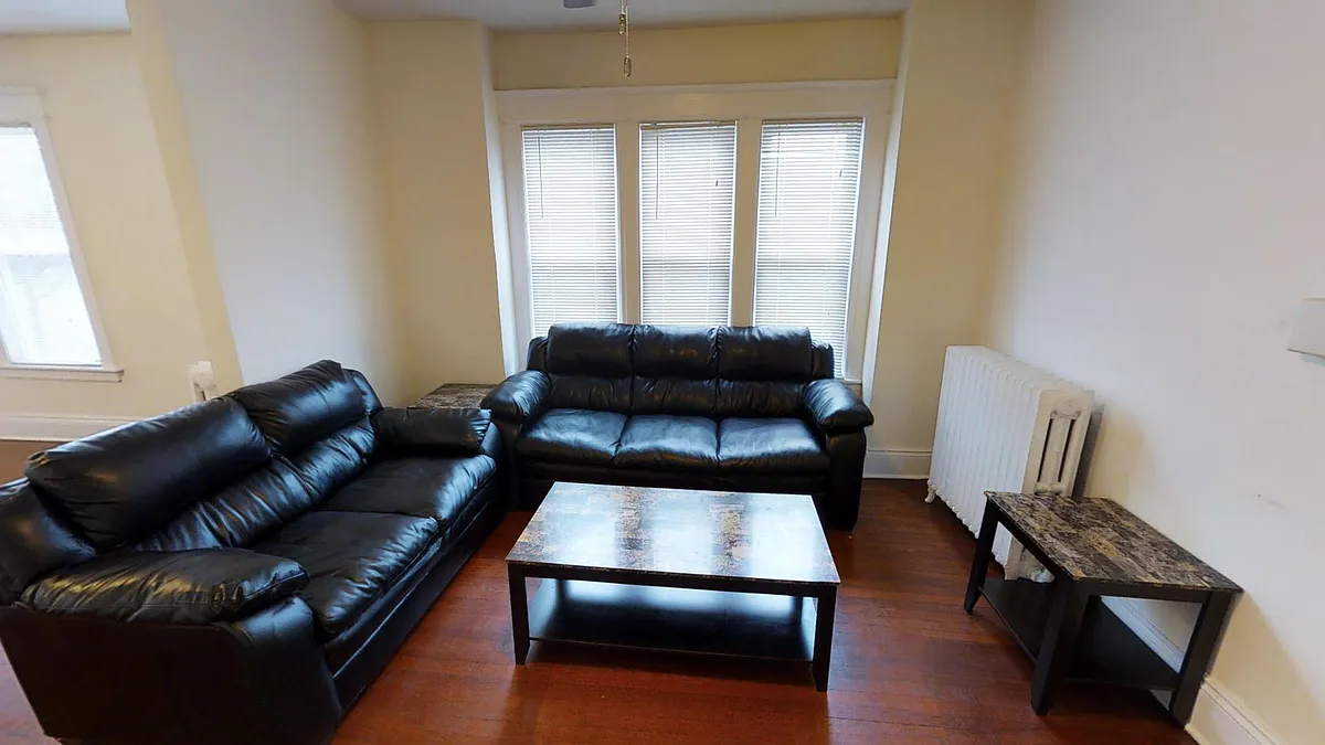 Building Photo - 1407 E Fayette St #1