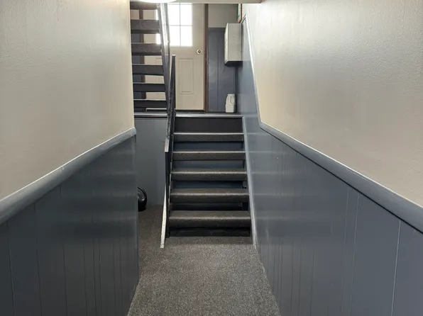 2005 Lincoln Way E APT 9, Massillon, OH 44646