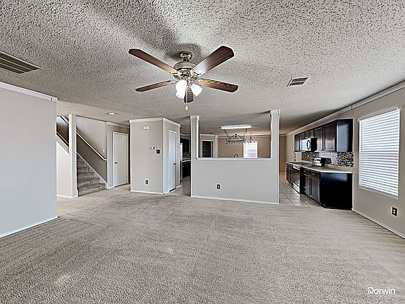5th image of 4050 Hunters Creek Dr