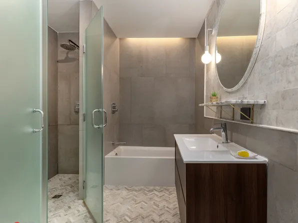 2457 Frederick Douglass Boulevard image 9 of 11