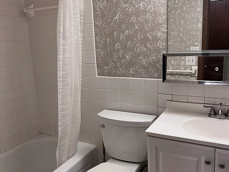3245 Mayfield Rd #10 — Photo 8