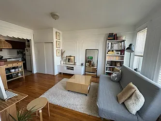 Rented by REALTY QUEST NEW YORK INC