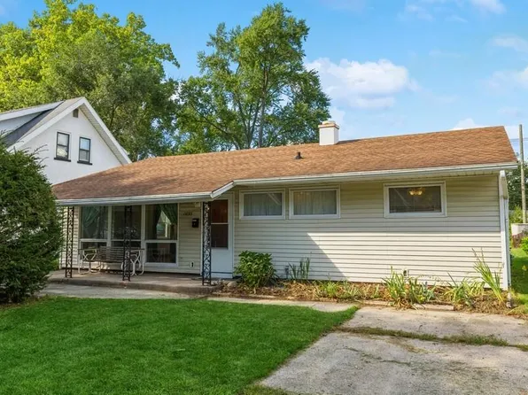1633 Oak St, Niles, MI 49120