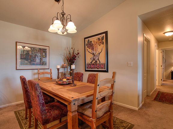 Highland Phase II Dining Room