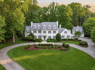 8509 Country Club Dr, Bethesda, MD 20817