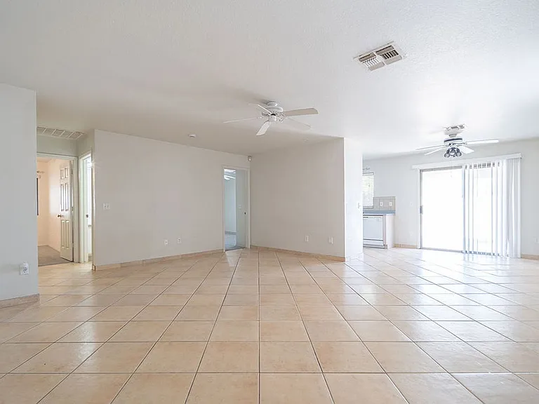 13628 W Fargo Dr — Photo 8