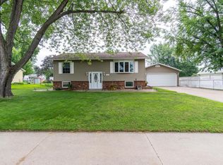 2710 Marion St, La Crosse, WI 54603