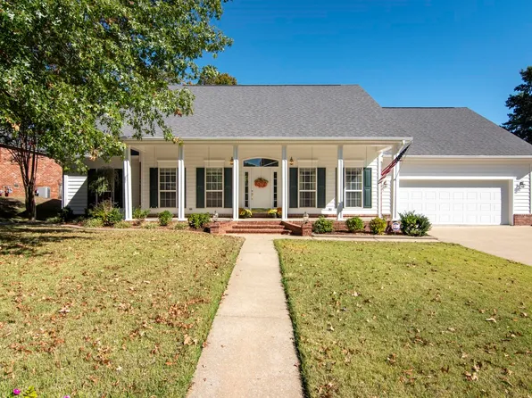 49 Crystal Mountain Ln, Maumelle, AR 72113