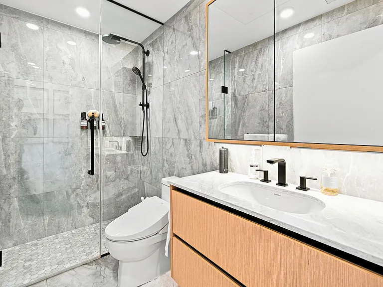 555 W 28th Ave #109 — Photo 9