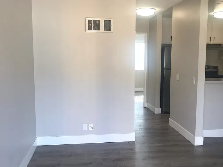 4067 Van Dyke Ave #3 — Photo 4