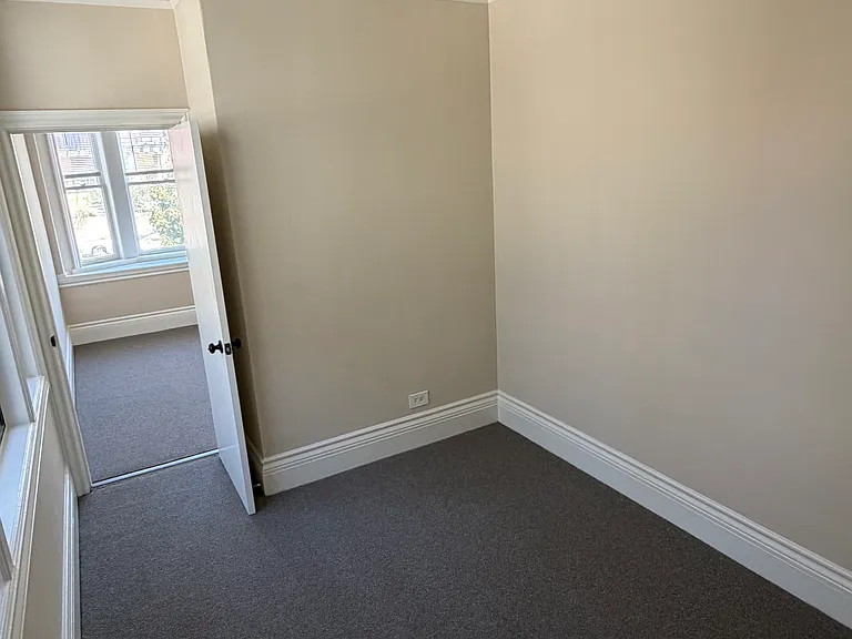 837 Broadway St #2 — Photo 10