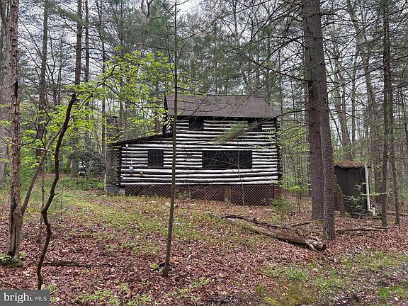 5th image of 14 Old Forge Rd