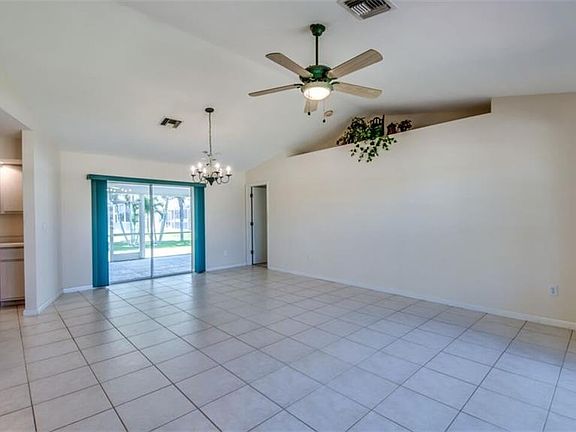 5th image of 2228 SW 43rd Ln