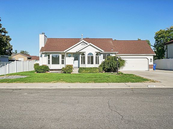 3rd image of 4051 S 3515 W