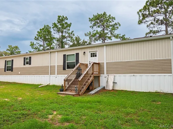 6556 S Lima Ave, Homosassa, FL 34446