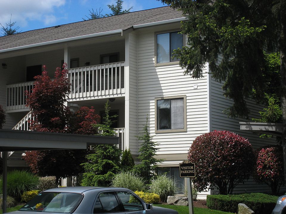 1st image of 12519 SE 41st Pl APT B204