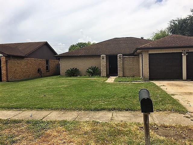 1st image of 3618 Maplewood Dr
