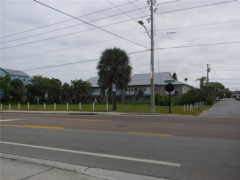 2nd image of 2201 2205 0 Gulf Blvd