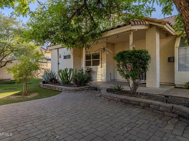 3125 E Cottonwood Ln — Photo 36