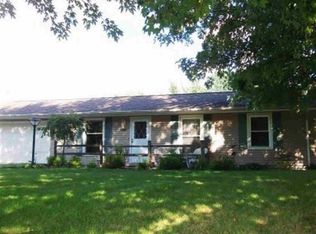 70938 Tecumseh Dr, Nappanee, IN 46550
