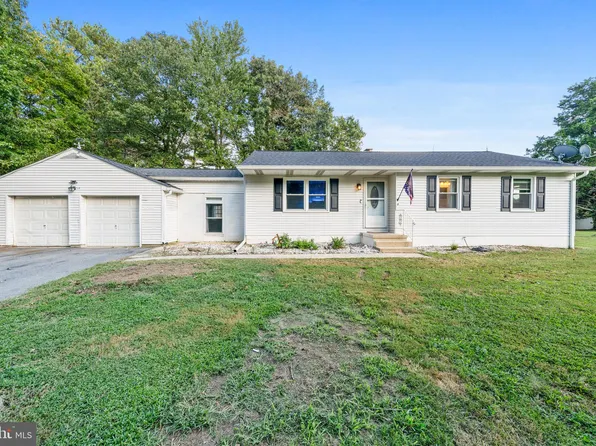 27419 Birch Manor Cir, Mechanicsville, MD 20659
