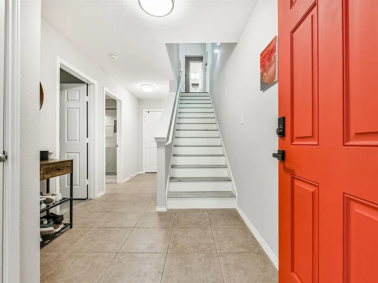 1715 Stuart St — Photo 3