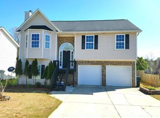 2517 Turf Dr, Dalton, GA 30721