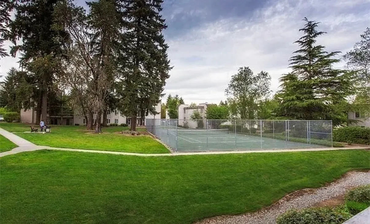 1 bed, 684 sqft, $1,850 — Photo 3