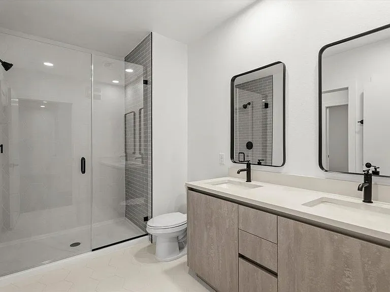 4315 S Congress Ave #312 — Photo 18