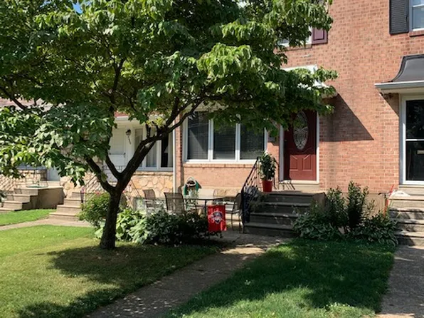 5482 Quentin St, Philadelphia, PA 19128